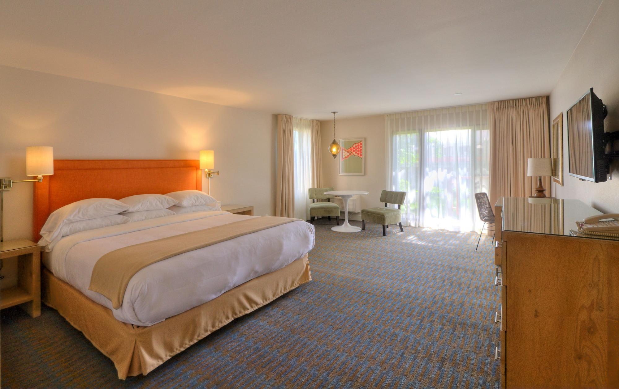 Ashland Hills Hotel & Suites Exterior photo